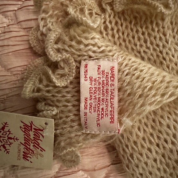 Nardi and Tagliaferri Scarf With Faux Fur and Knit Ends. Ivory in Color. O/S. - Picture 5 of 5